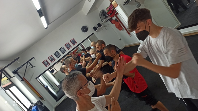 kung fu academy di Sifu Salvatore Mezzone, arti marziali wing chun, weng chun, wing tsun, tai chi quan, chi kung, sanda e sport dacombattimento, shaolin cina.jpg (1)